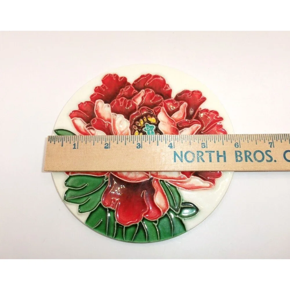Christmas Poinsettia Trivet Hot Plate Wall Art? Ceramic Felt Back 6 inches